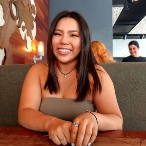 Meet your Posher, Molly